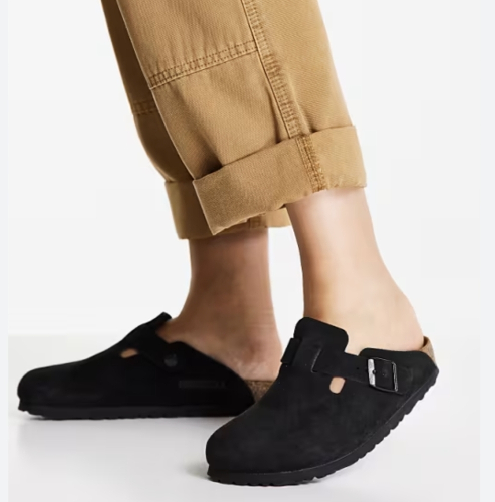 Gossip - Black Suede Boston Mules ( Like BIRKENSTOCKS) ITALY